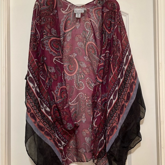 Poncho/Wrap - Picture 1 of 3